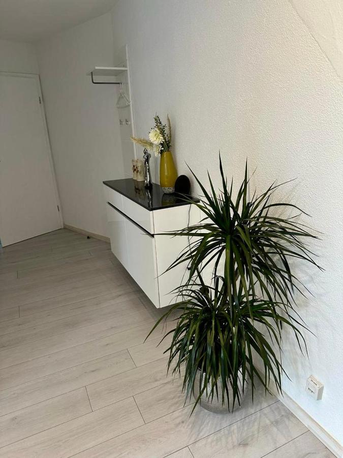 Flexible, Schoene Und Gut Aussehende Feriensuite รอยท์ลิงเงน ภายนอก รูปภาพ